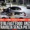 Furto al fast food: anziana travolta senza pietà