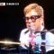 Elton John contro la Brexit: il duro sfogo durante il concerto all’Arena di Verona