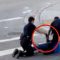 Spacciatore a terra, e l’agente con il taser… spara al collega