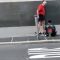 Incontra un senzatetto: il commovente gesto del runner