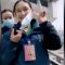 Via le mascherine: a Wuhan si celebra la “vittoria”