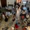 Coronavirus, a Peschici troppa gente in piazzetta: i carabinieri bloccano la movida