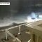 Napoli, violenta mareggiata invade il lungomare