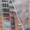 Incendio in un grattacielo di Londra, sui social esplode la polemica: “Come nella Grenfell Tower”