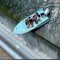 Texas, bloccate con la barca sull’orlo di una diga: paura per 4 donne
