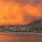 Grecia, incendio distrugge l’isola di Evia: turisti e residenti evacuati via mare