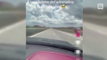 Privato: [ID: 02jhPV6kk-8] Youtube Automatic
