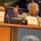 “Dove andate oh?”: Beppe Grillo alla platea che se ne va durante il suo discorso