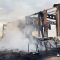 Ucraina, attacchi russi sulla regione di Kiev: edifici in fiamme e vittime