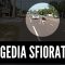 Bimbi da soli nel traffico: un eroe li salva all’ultimo secondo